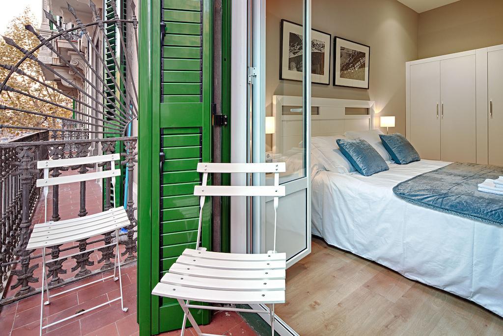 Habitat Apartments Batlló Barcelona Exterior foto